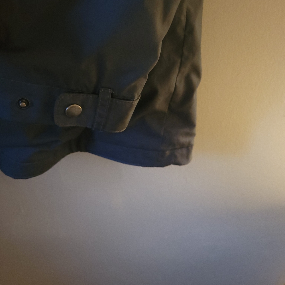 Rainjacket - image 4